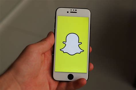 Dangers of Snapchat scams. How scammers can。